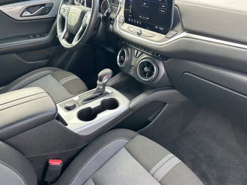 Used 2024 Chevrolet Blazer LT image 16