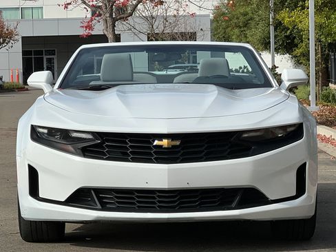 Used 2023 Chevrolet Camaro LT image 8