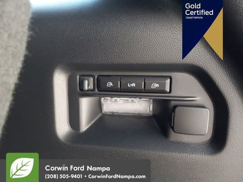 Certified 2025 Ford Explorer Platinum AWD/4WD image 32
