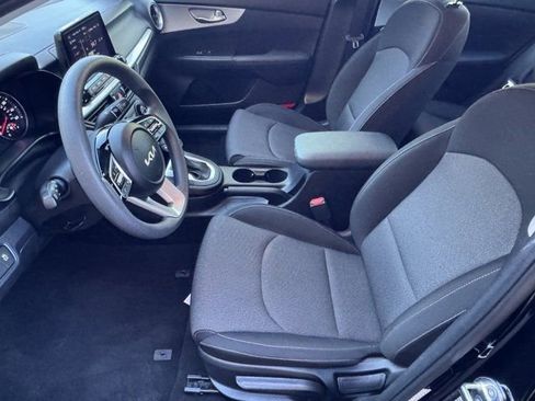 Used 2024 Kia Forte LXS image 21