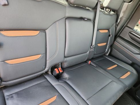 Used 2024 GMC Sierra 2500 AT4 w/ Technology Package image 18