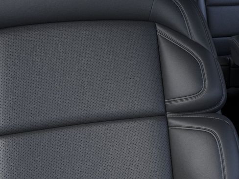 New 2026 Lincoln Navigator L Reserve AWD/4WD image 16