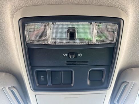 Used 2017 Toyota 4Runner SR5 image 33