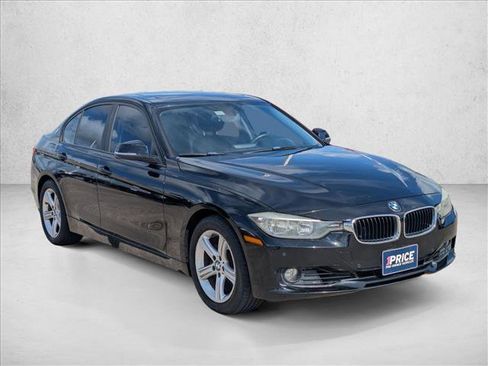 Used 2014 BMW 328i Sedan RWD image 3