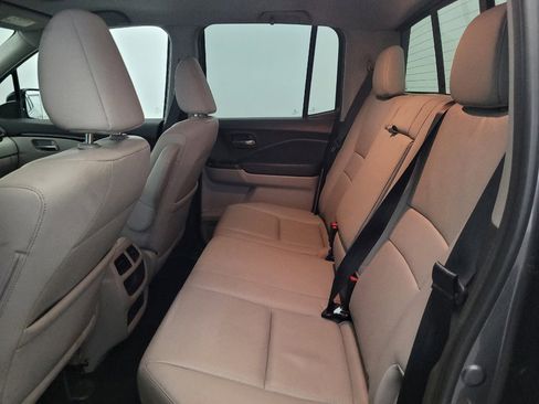 Used 2017 Honda Ridgeline RTL-E image 18