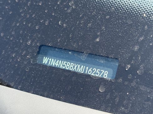 Used 2021 Mercedes-Benz GLA 35 AMG 4MATIC image 9
