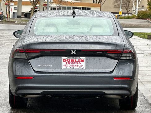 New 2026 Honda Accord SE image 5