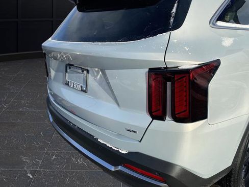 New 2026 Kia Sorento S AWD/4WD image 39