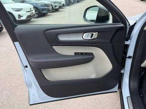 New 2026 Volvo XC40 B5 Plus w/ Protection Package Premier image 14