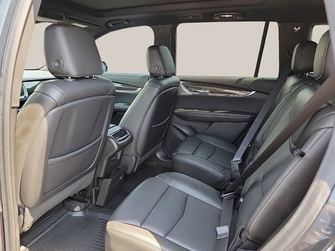 Used 2020 Cadillac XT6 Sport AWD/4WD image 10