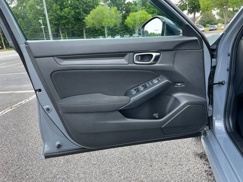 Used 2025 Honda Civic Sport image 23