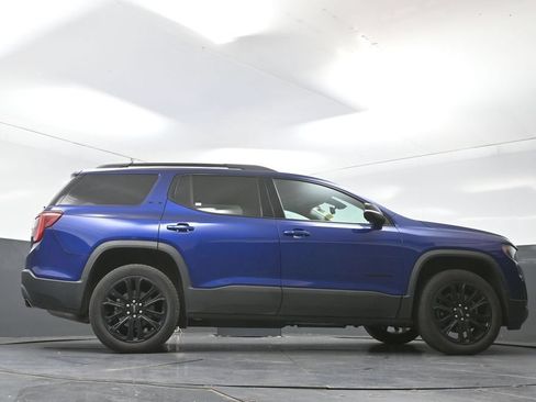 Used 2023 GMC Acadia SLE w/ Driver Convenience Package FWD image 18