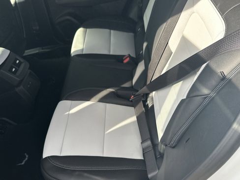 New 2026 Chevrolet Equinox EV LT image 12