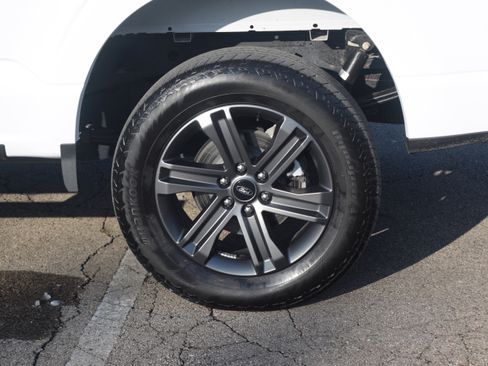 Used 2023 Ford F150 XLT w/ Equipment Group 302A High image 27