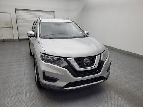 Used 2020 Nissan Rogue SV AWD/4WD image 14