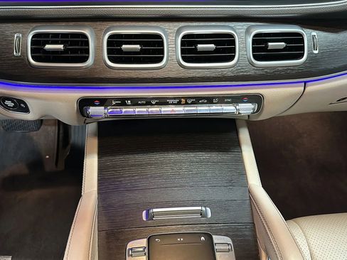 Used 2020 Mercedes-Benz GLE 350 4MATIC image 31