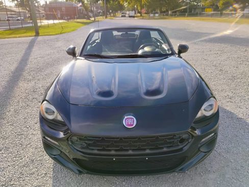 Used 2017 FIAT 124 Spider Classica image 15