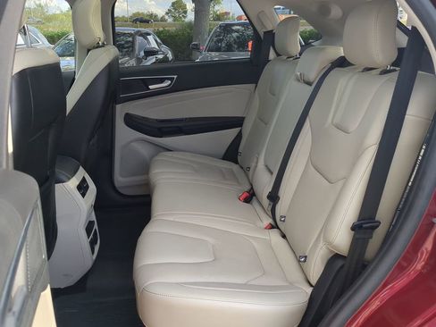 Used 2018 Ford Edge Titanium w/ Equipment Group 301A image 21