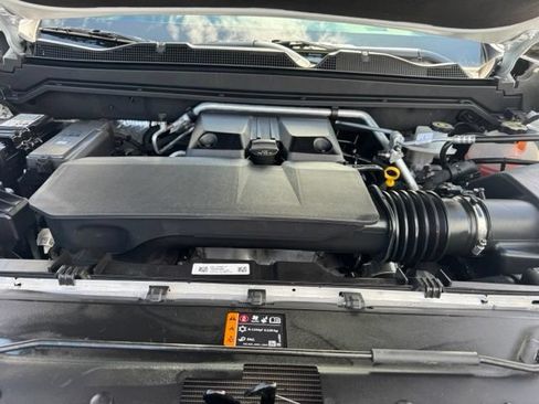 Certified 2025 GMC Canyon AT4 AWD/4WD image 29