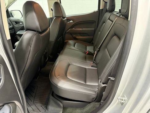 Used 2018 Chevrolet Colorado ZR2 image 38