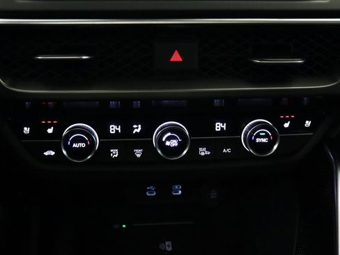 Used 2025 Acura ADX A-Spec image 21