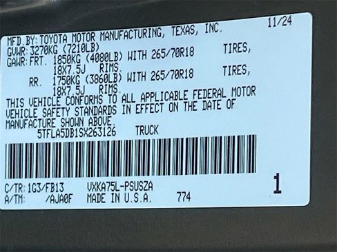 Used 2025 Toyota Tundra SR5 image 30