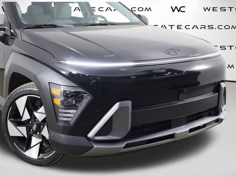 Used 2024 Hyundai Kona Limited image 43