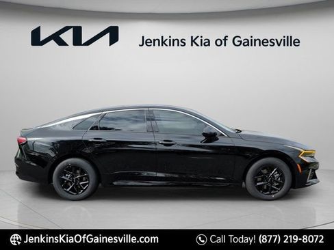New 2026 Kia K5 LXS FWD image 3