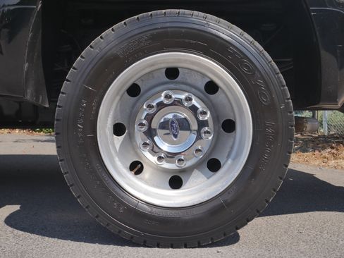 Used 2008 Ford F450 Lariat AWD/4WD image 17