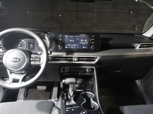 Used 2021 Kia K5 LXS image 14