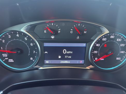 Certified 2024 Chevrolet Equinox LT AWD/4WD image 17