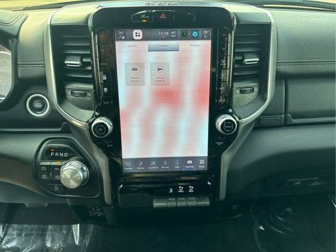 Used 2025 RAM 1500 Laramie image 17