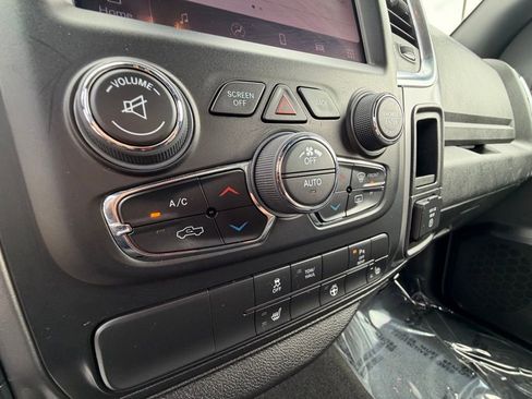 Used 2022 RAM 1500 Classic Warlock w/ Electronics Group AWD/4WD image 23