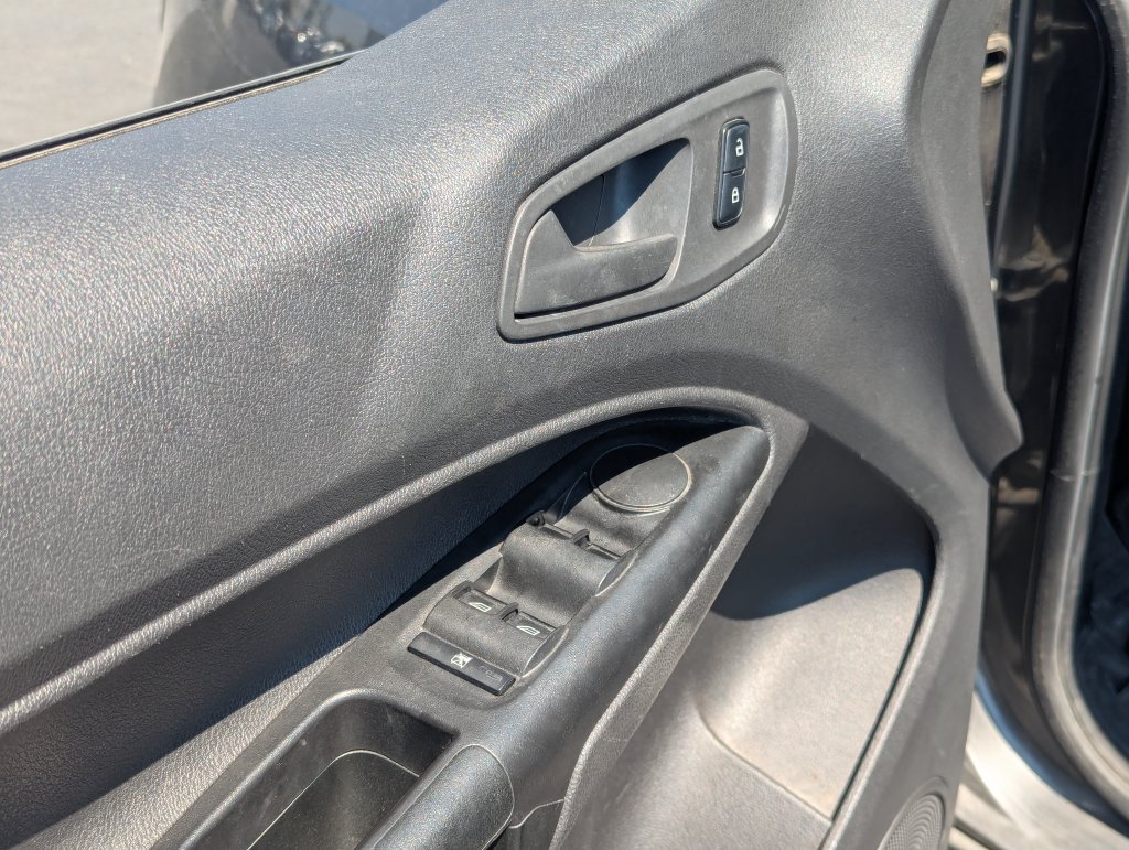 Used 2018 Ford Transit Connect XL FWD image 26