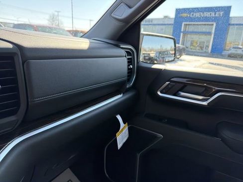 New 2026 GMC Sierra 1500 SLE AWD/4WD image 23
