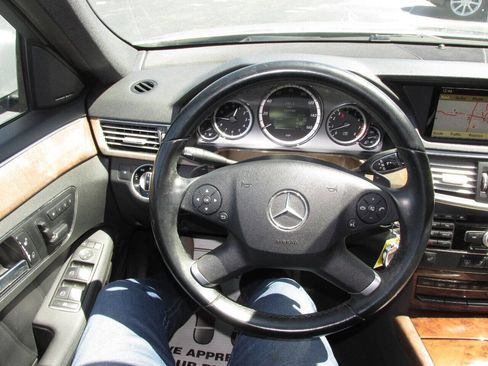 Used 2011 Mercedes-Benz E 350 4MATIC Sedan w/ Premium 1 Pkg image 50