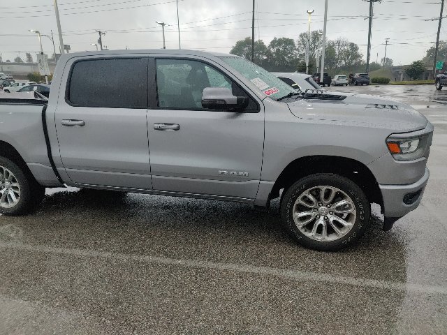 Used 2023 RAM 1500 Laramie AWD/4WD image 22