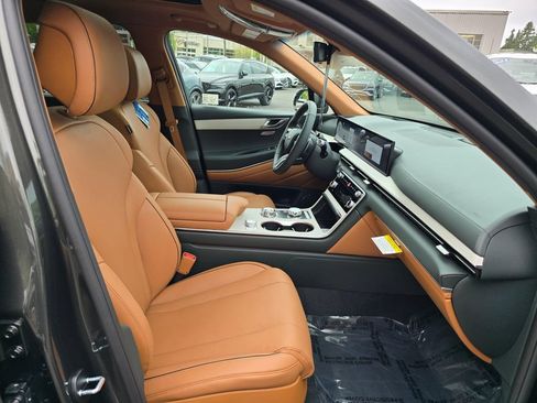 New 2026 Genesis GV80 2.5T Prestige AWD/4WD image 11