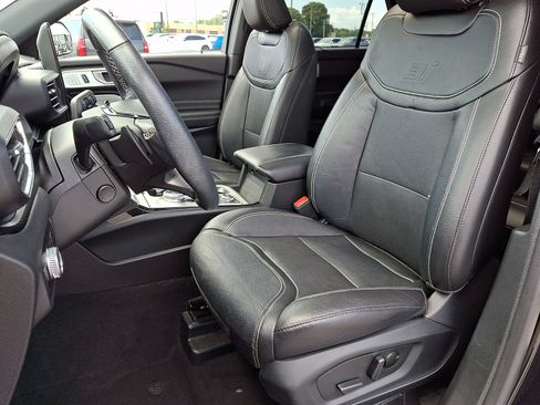 Used 2023 Ford Explorer ST w/ Equipment Group 401A AWD/4WD image 15