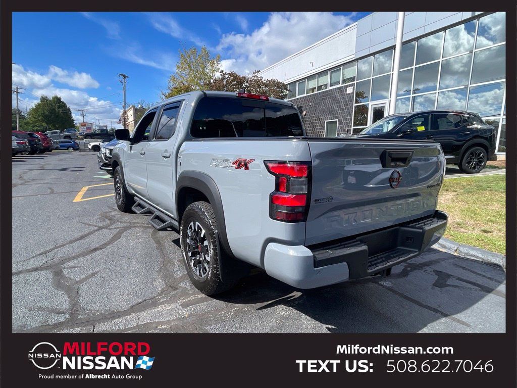 Certified 2024 Nissan Frontier PRO-4X w/ Pro Convenience Package AWD/4WD image 3