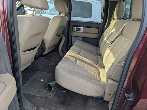 Used 2010 Ford F150 XLT image 12