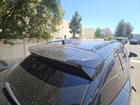 Used 2025 Chevrolet Equinox EV RS w/ Convenience Package II FWD image 21
