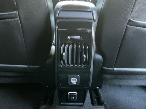 Used 2024 Jeep Compass Trailhawk image 20