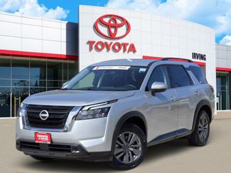 Used 2025 Nissan Pathfinder SV video 1