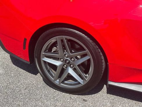 Used 2025 Ford Mustang GT Premium RWD image 11