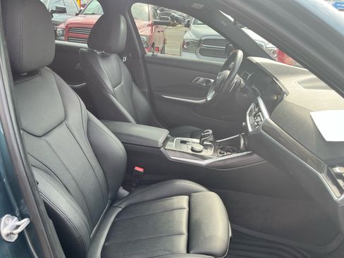 Used 2019 BMW 330i Sedan w/ Convenience Package image 19
