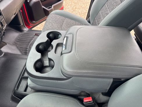 Used 2015 RAM 1500 Big Horn w/ Remote Start & Security Group image 17