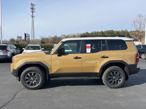 New 2026 Toyota Land Cruiser image 10