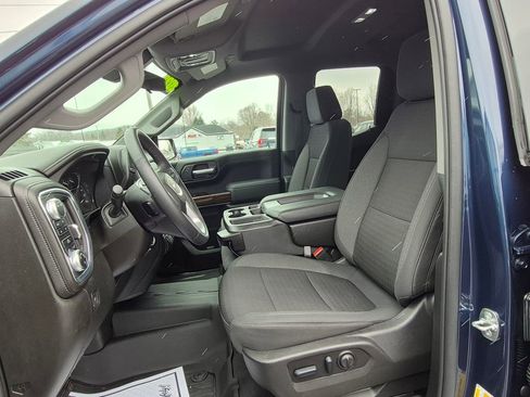 Used 2022 GMC Sierra 1500 SLE w/ X31 Off-Road Package image 13