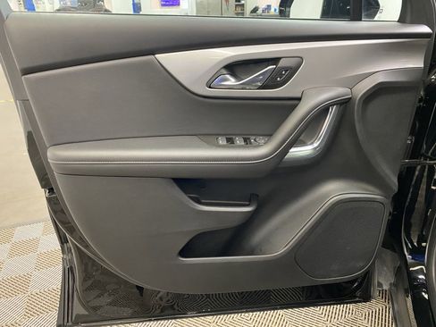 Used 2023 Chevrolet Blazer LT image 21